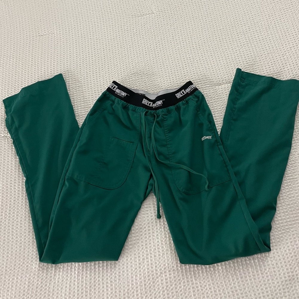 Grey’s Anatomy (Active) scrub bottoms.